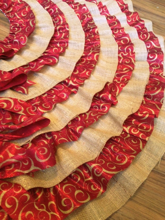 Red And Gold Tree Skirt 63