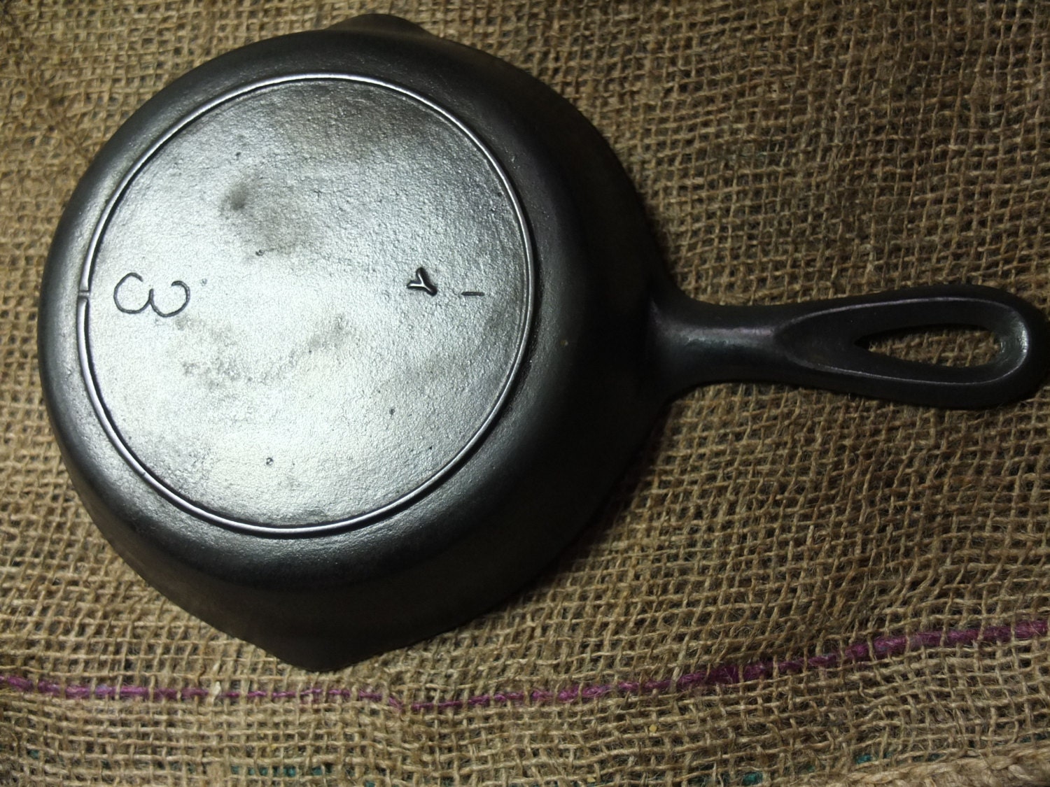 Vintage Early Lodge Cast Iron Pan Number 3 by SmokyMtnMerchantile
