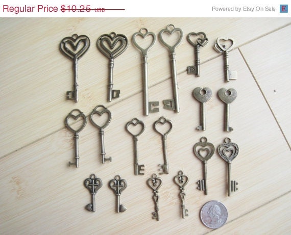 ON SALE 18 piece all HEART set - Skeleton Key Charm Assortment in bronze - - k294 Il_570xn