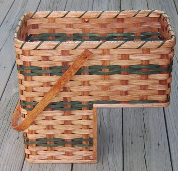 Amish Handmade Stair Step Basket w/Swinging by AmishBaskets