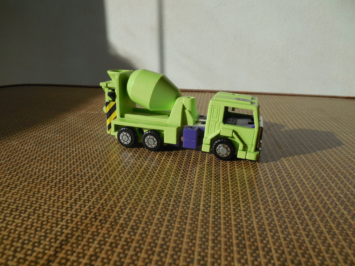 cement truck transformer toy