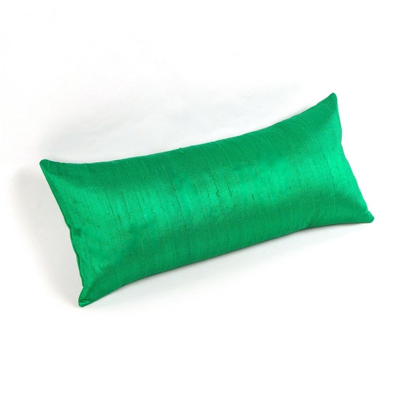 emerald green pillows