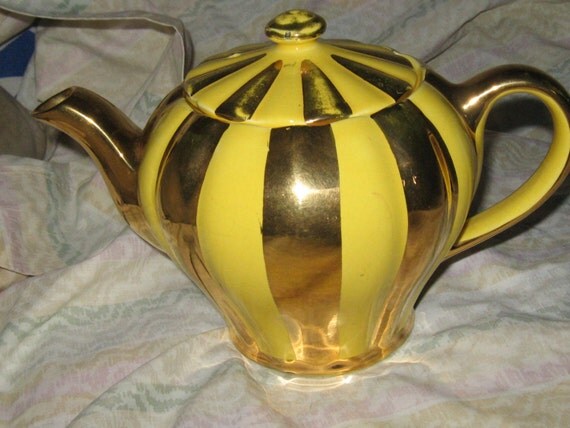 Vintage Teapot Sudlow's Burslem Made in by Linsvintageboutique