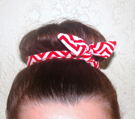 Wire Bun Wrap Top Knot Wire Wrap Red and White by Lorettajos