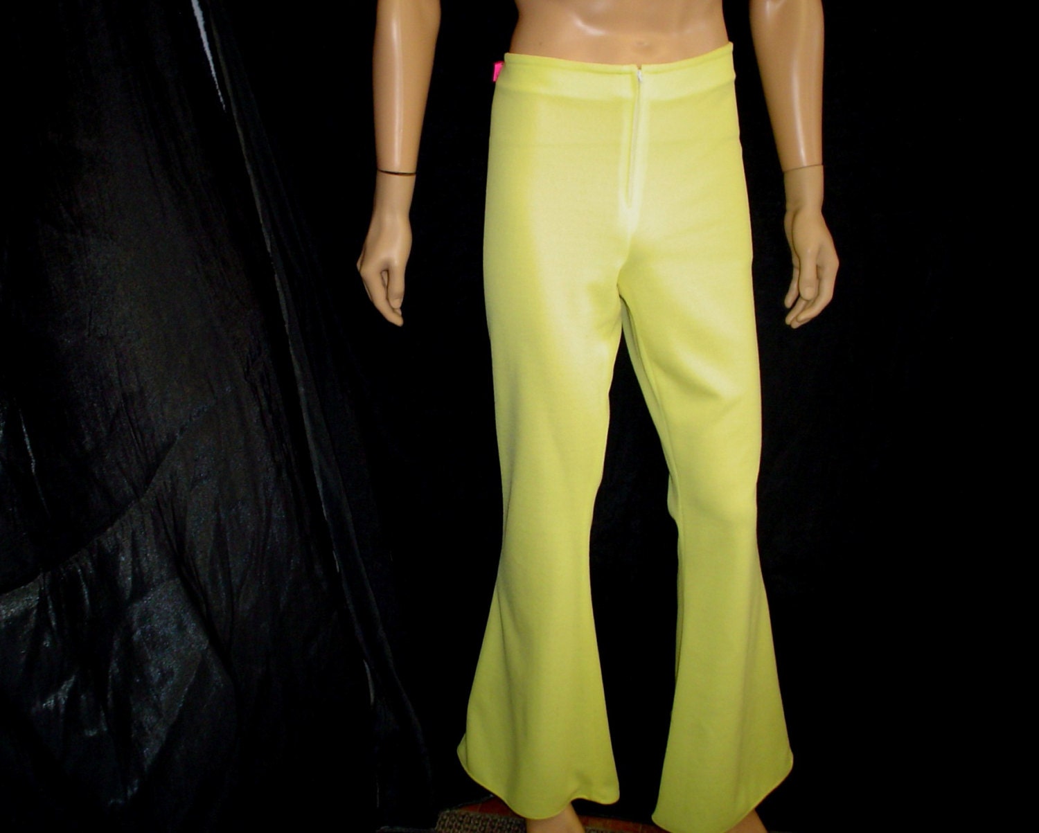 35" x 34" L Mens Polyester Bell Bottom Pants WeirdoWear Disco Yellow