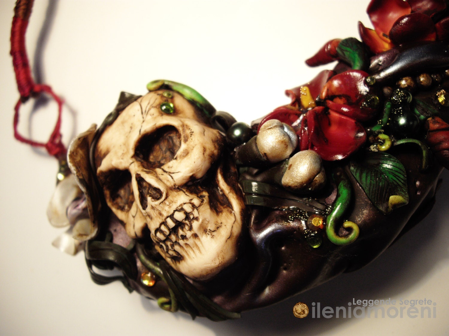 Polymer Clay Necklace Skull Tropical Nightmares Halloween - LeggendeSegrete