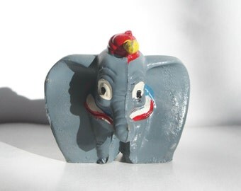Vintage Dumbo Gumball Vending Machi ne Prize