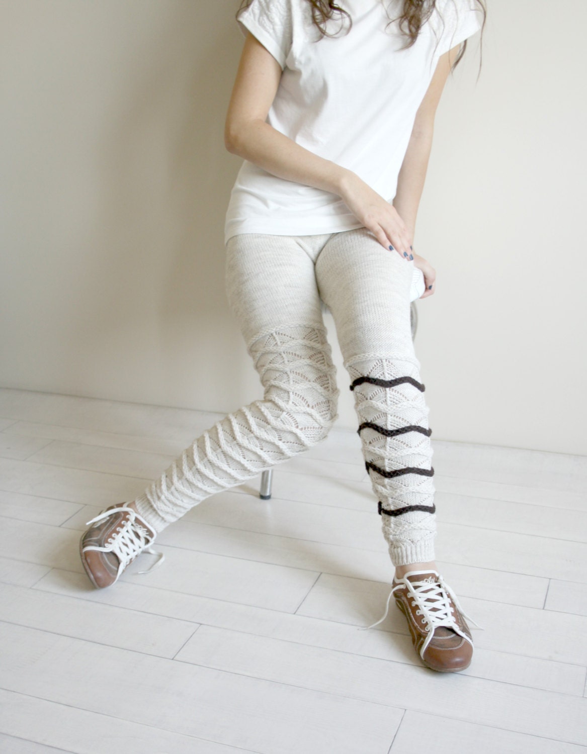 Free Shipping Beige Knitted Stretch Tight  Pants Brown ZigZag Leggings Legwarmer