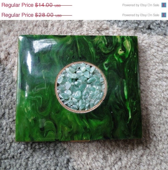 WEEKEND FLASH SALE Vintage Schildkraut Compact - Green