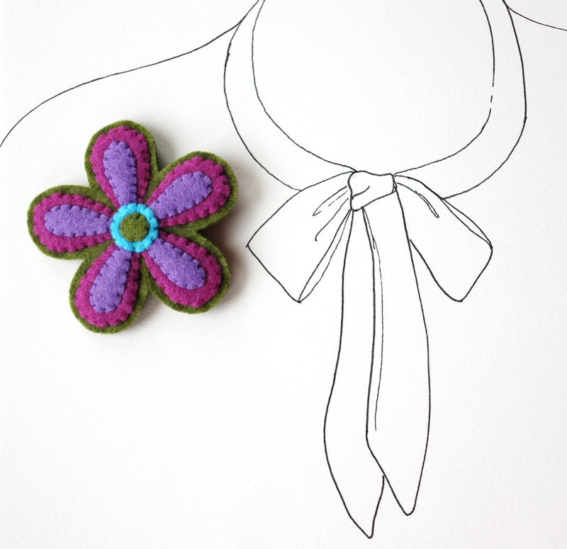 SALE - Pop Flower - Felt Flower Brooch Pin - Mother's Day