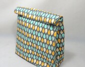 ON SALE Lunch Bag . Reusable Lunch Sack . Raindrops - spitsngigglesbaby