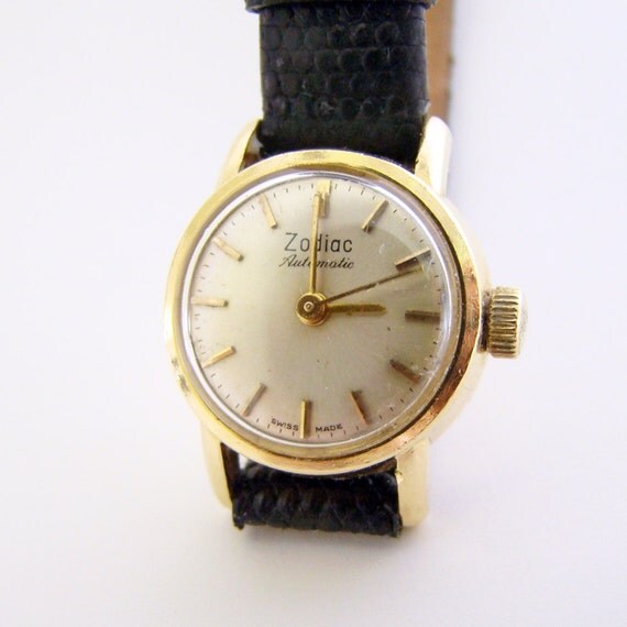 Vintage Zodiac Watch 18 kt Gold Ladies by FabFindsGentlerTimes