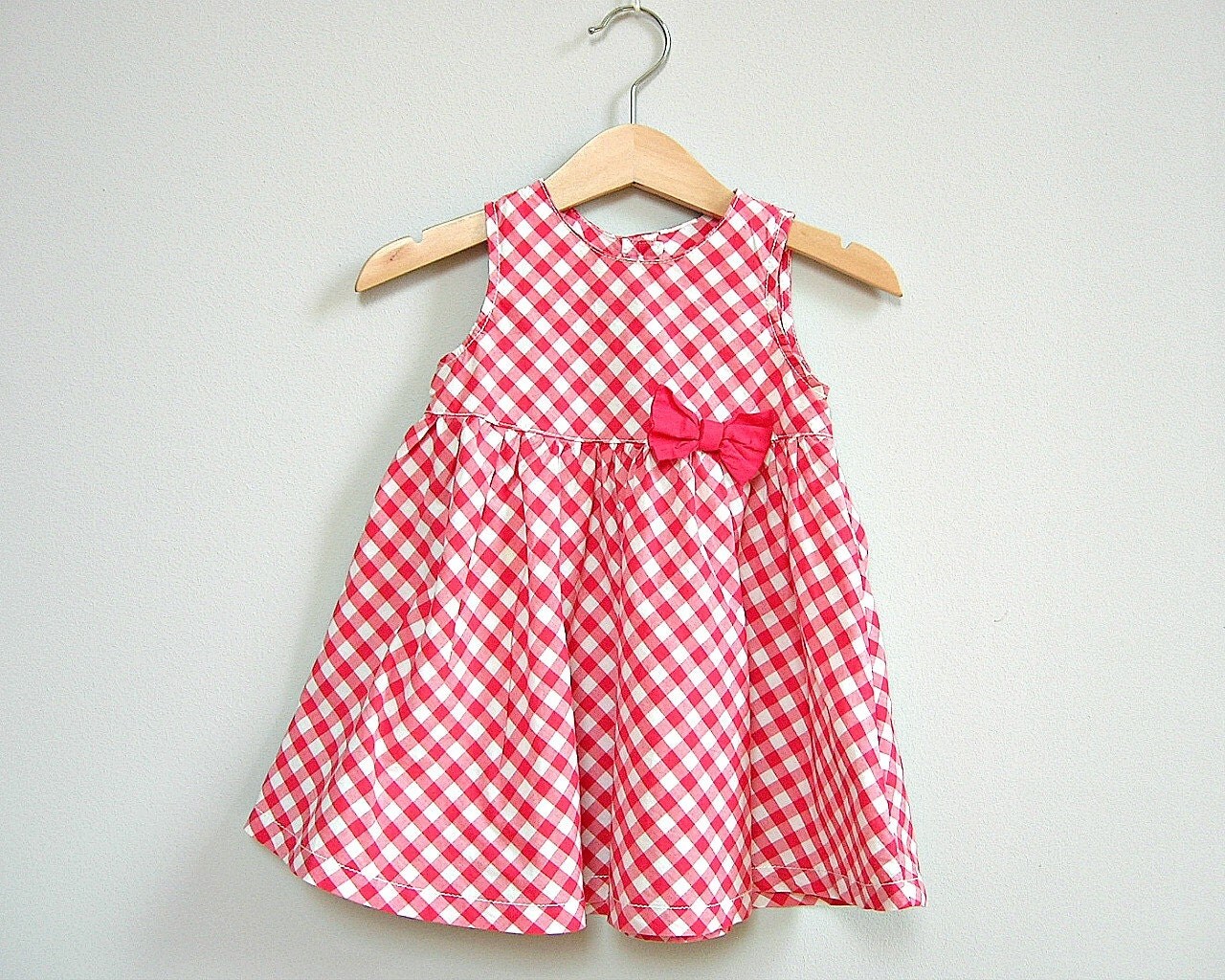 Items similar to CHECKERED dress, little girl gingham dress, vintage