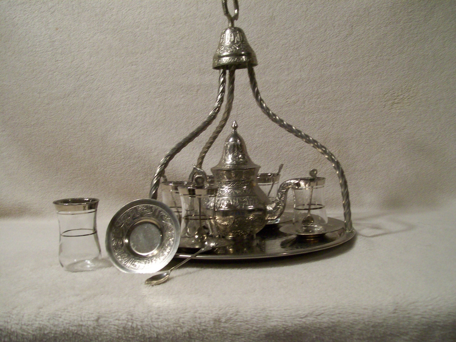 Turkish Tea Set, Complete set with 6 glasses and Tea Pot. - RoseThrones