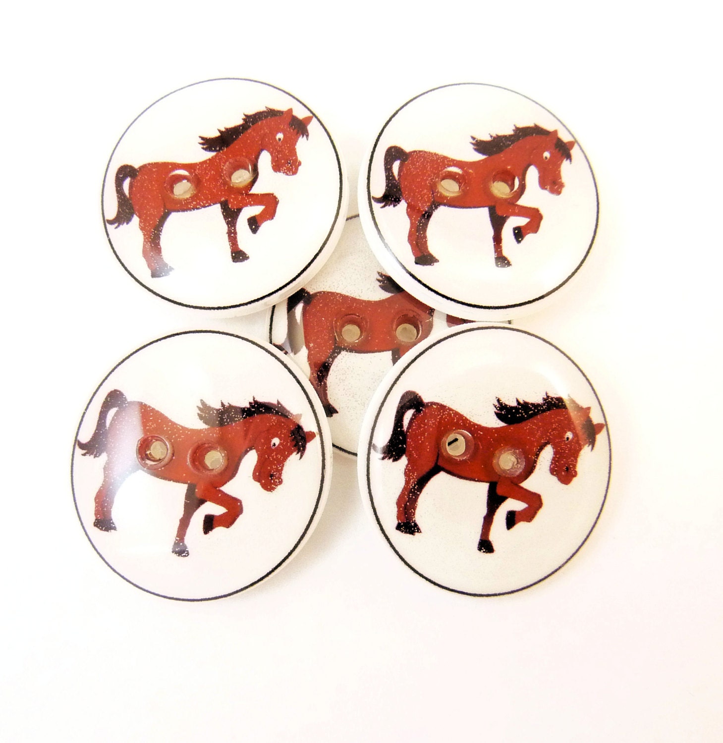 5 Horse Buttons. Handmade Buttons. 3/4 or 20 mm by buttonsbyrobin