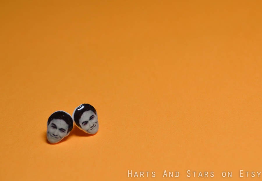 Joseph Gordon-Levitt Post Earrings