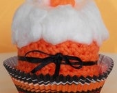 Halloween Fall Autumn Orange Washcloth Cupcake With Mini Pumpkin Soap - OldRedBarnProduction