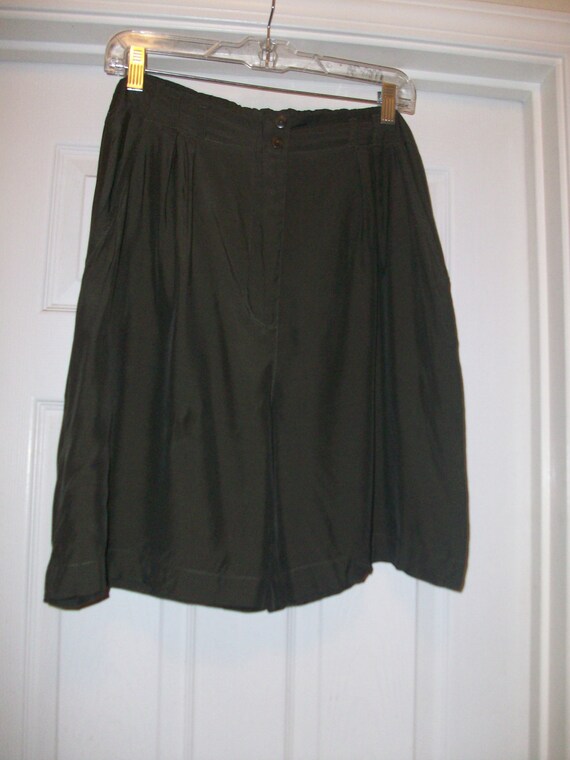Brass Plum Nordstrom Size L Olive Green Shorts (GIGANTIC 5 Dollar SALE ...