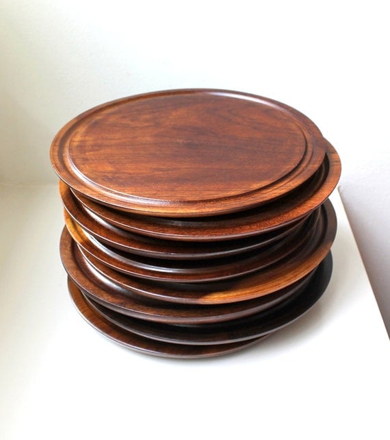 Vintage Wood Dinner Plates Teak Style Set by VintageModernAndMore