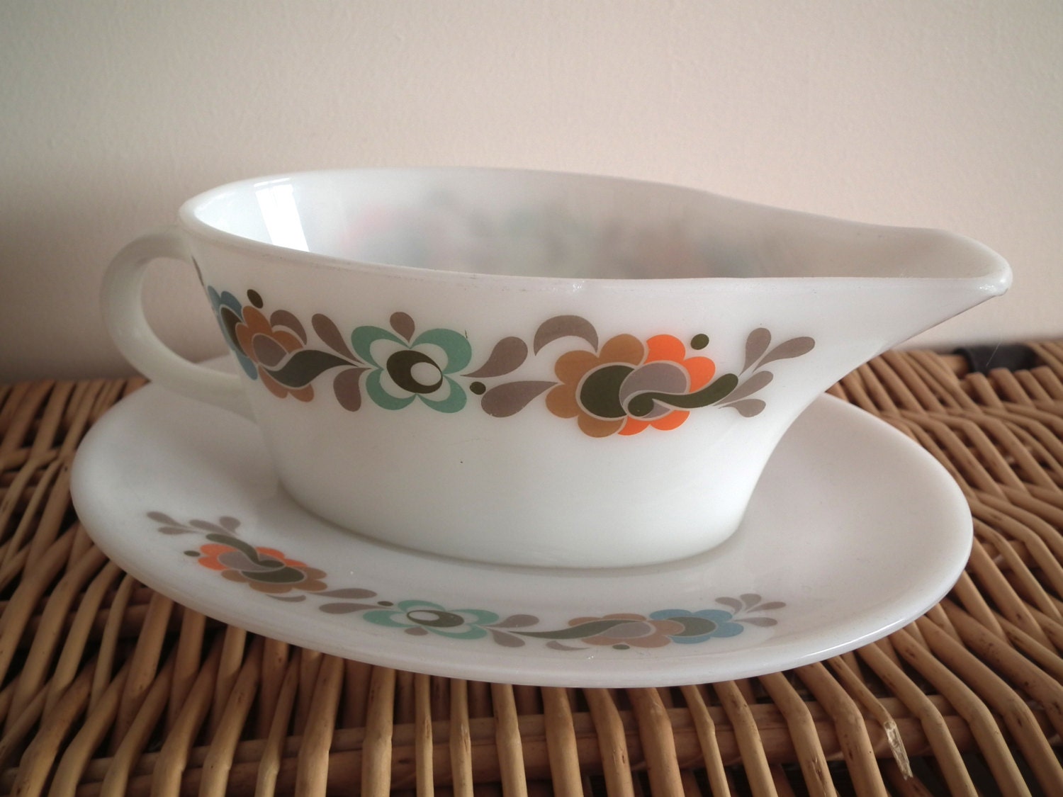 Pyrex Milk Jug JAJ Pyrex Tempo Pyrex Carnaby by TwoTimeVintage