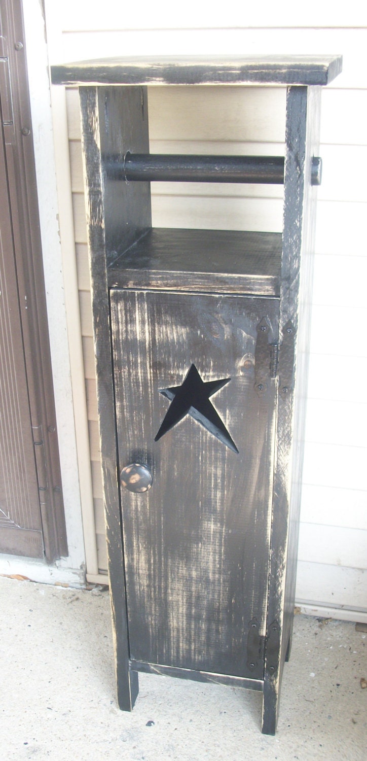 Primitive Rustic Wooden Toilet Paper by michellesprettyprims