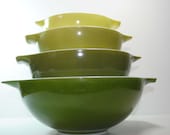 Set of 4 PYREX Verde Green Cinderella Mixing Bowls - BridgetsCollection