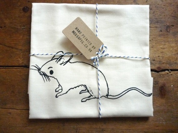 House Mouse Tea Towel, Screen Printed. Hand Printed. Cotton Dish Cloth. Kitchen Towel. Mouse Illustration Dish Towel. Flour