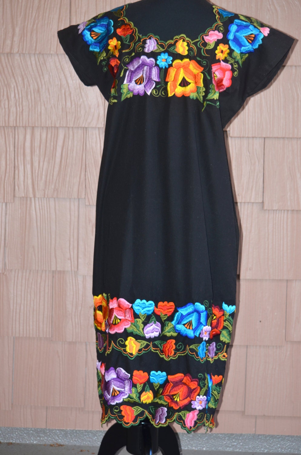 huipil mexican dress