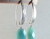 Blue amazonite earrings. Hammered silver jewelry. Handmade aqua blue gemstone earrings on French hooks. - GemsByKelley