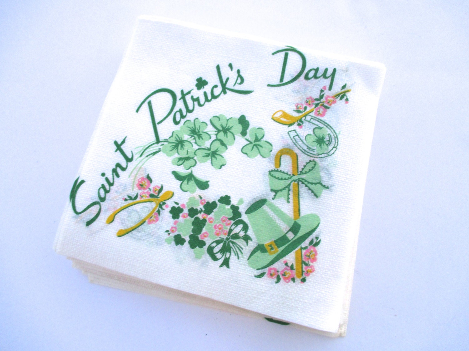 24 Vintage St. Patrick's Day Paper Cocktail Napkins - NeatoKeen