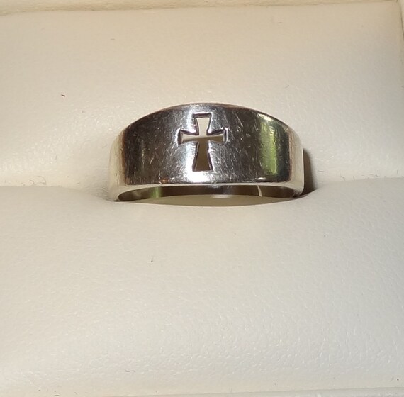 Vintage James Avery Sterling Silver Cross Band Ring by JimRabun