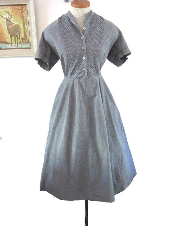 Vintage 1950s Dress xl  :  Grey Cotton Dress with Pintucked Bodice