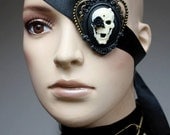Skull cameo eye patch - pinkabsinthe