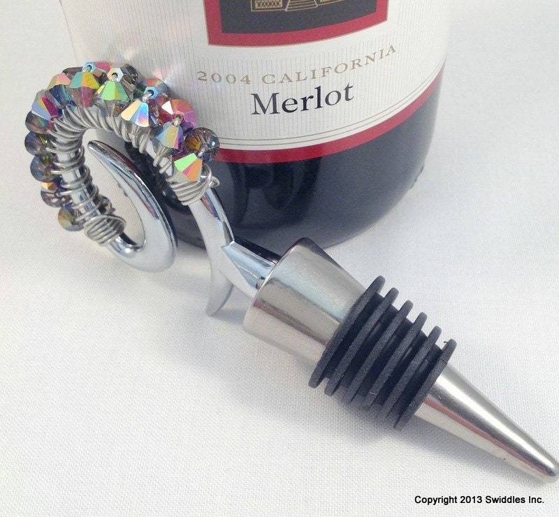 Beaded Wine Stopper made with Swarovski Crystals Vitral by swidmom