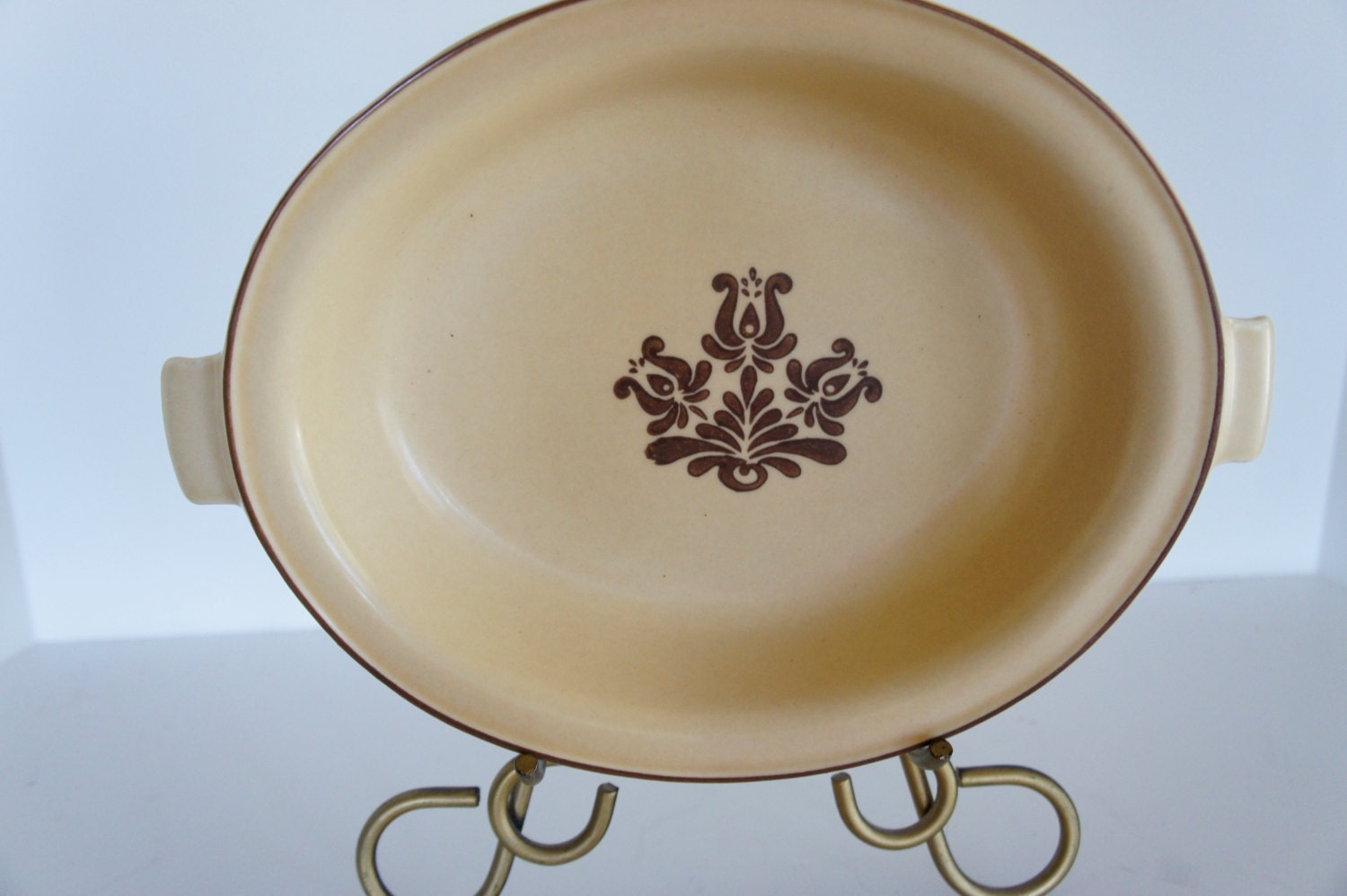 Pfaltzgraff serving bowl baking dish cream with brown by gleaned