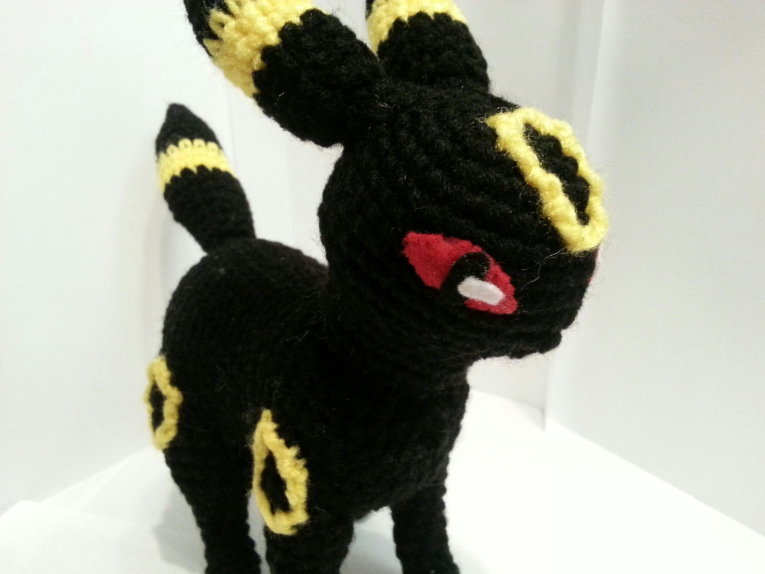 amazon umbreon plush