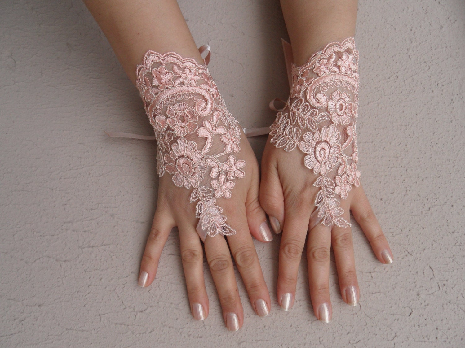 Peach wedding gloves, Soft peach pink Wedding gloves, bridal gloves, fingerless gloves, salmon, pink light, orange gloves, FREE SHIP