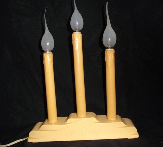 Vintage Christmas Electric Candle Lamp by saltsmansoap on Etsy