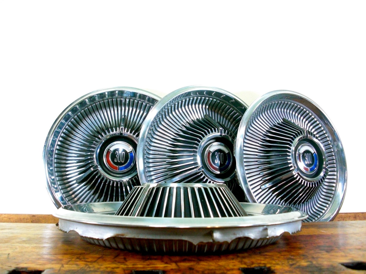 Vintage chrysler 300 hubcaps #4