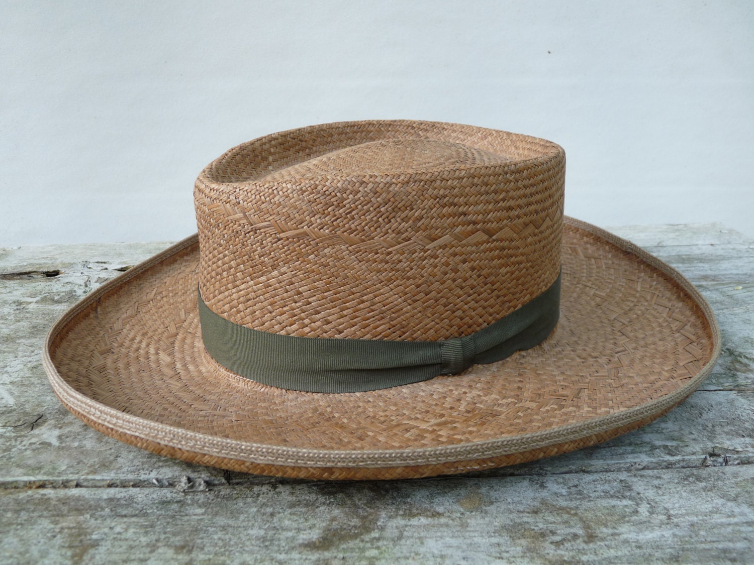 plantation style straw hats