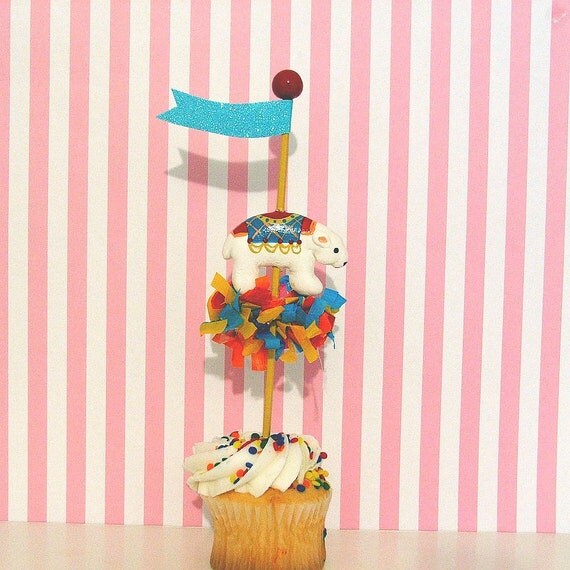 Single Polar Bear Carousel/Circus/Carnival Cupcake Topper Il_570xn