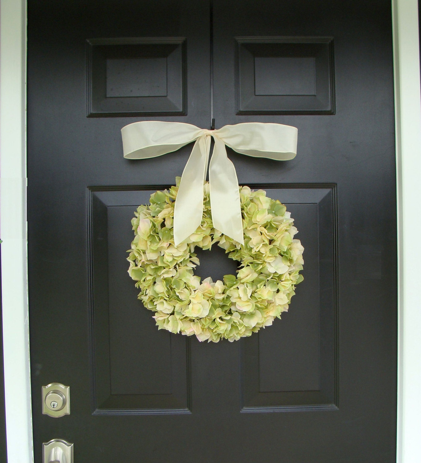 Custom Hydrangea Wreath- Spring Wreath- Hydrangea Wreaths- Home Decor- Year Round Wreath - ElegantWreath