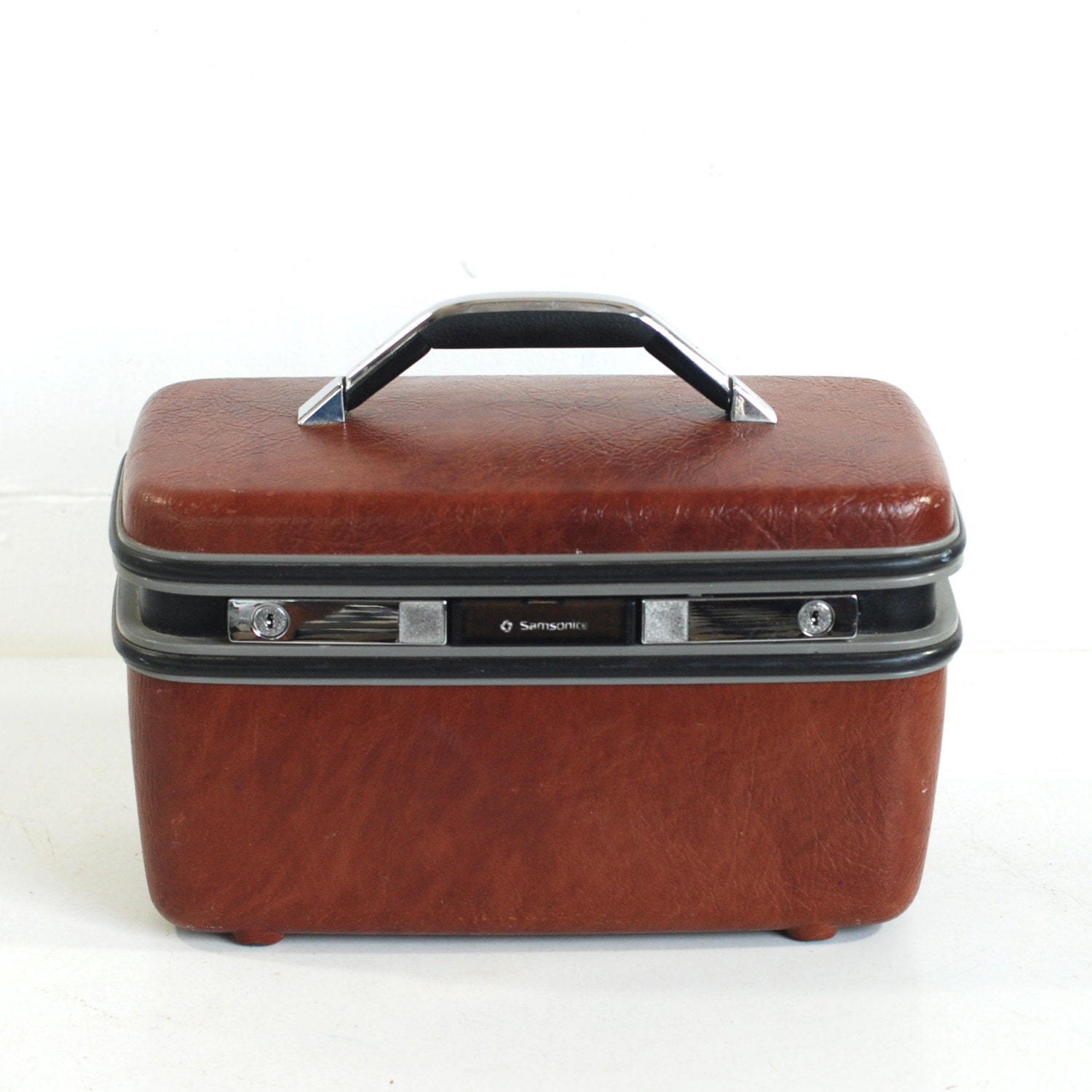 Vintage Luggage Train Case Samsonite