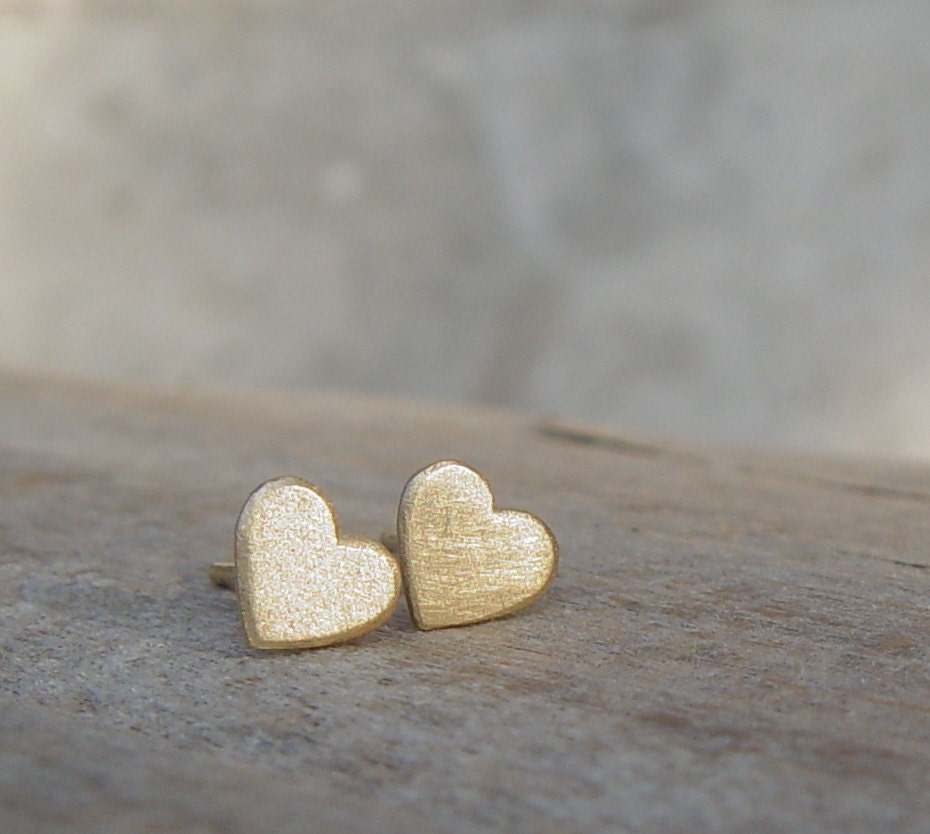 Gold Studs Earrings, Heart Gold Earrings, Gold Stud Earring, Gold Heart Studs, Stud Earings, Heart Studs, Gold Hearts Stud Earrings