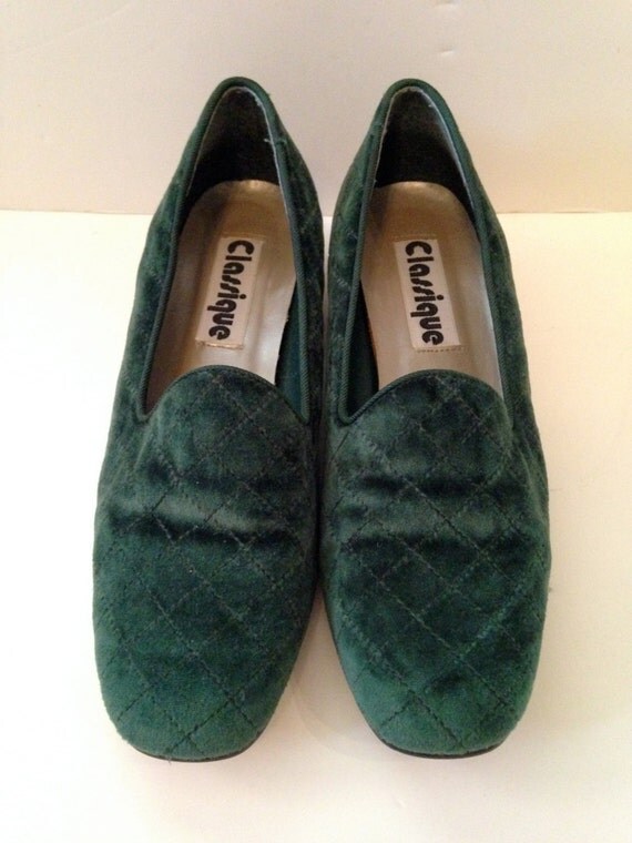 velvet slippers with tuxedo