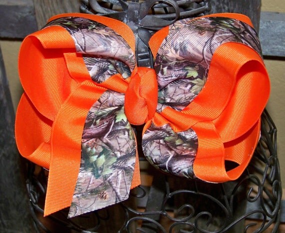 Big Real Tree Camo and Orange Large Hair Bow / camo hair bow / camo