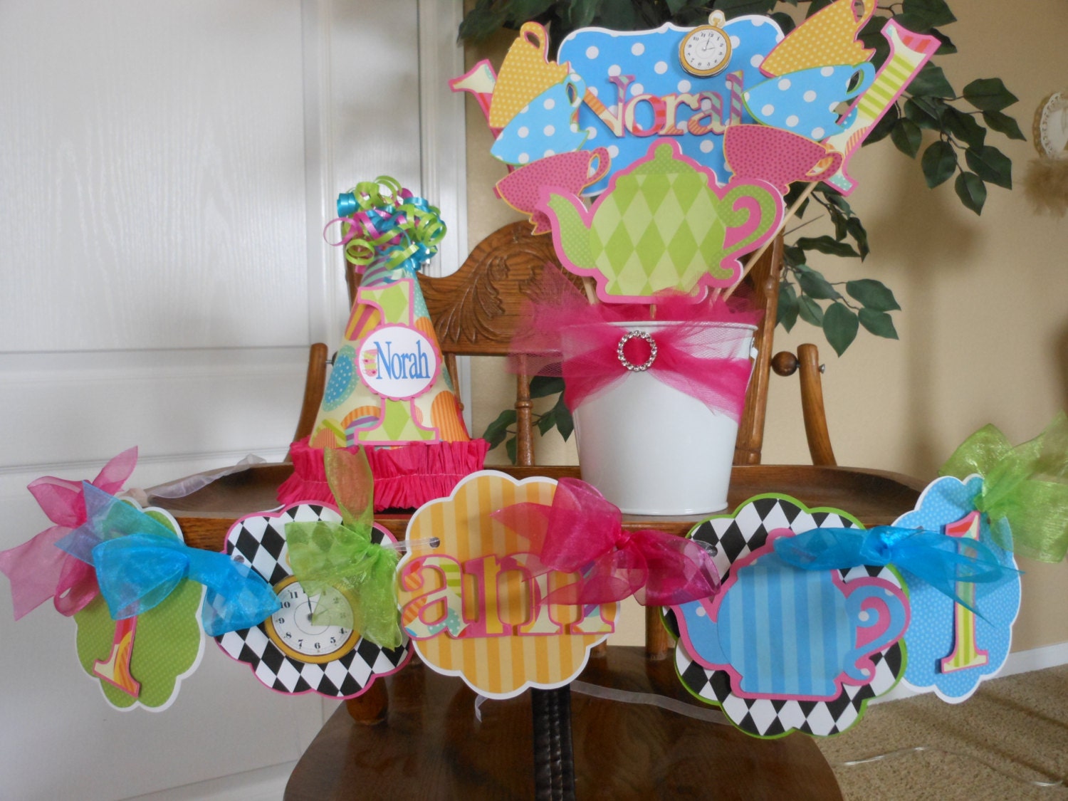 SAVE 15%-Alice In Wonderland 1st Birthday Sweet Celebration Party Package Il_570xn