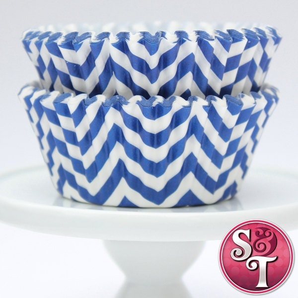 Chevron Blue GREASEPROOF Zigzag Baking Cups Cupcake Liners - Quantity 50 Il_570xn