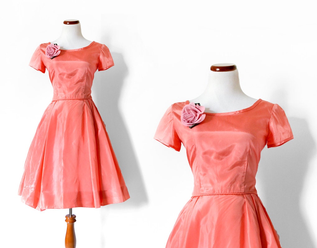 1960s Party Dress / 60s Pink Dress /  Coral Dress /  Vintage Clothing /  Vintage Dress / Women Clothing Day Dress