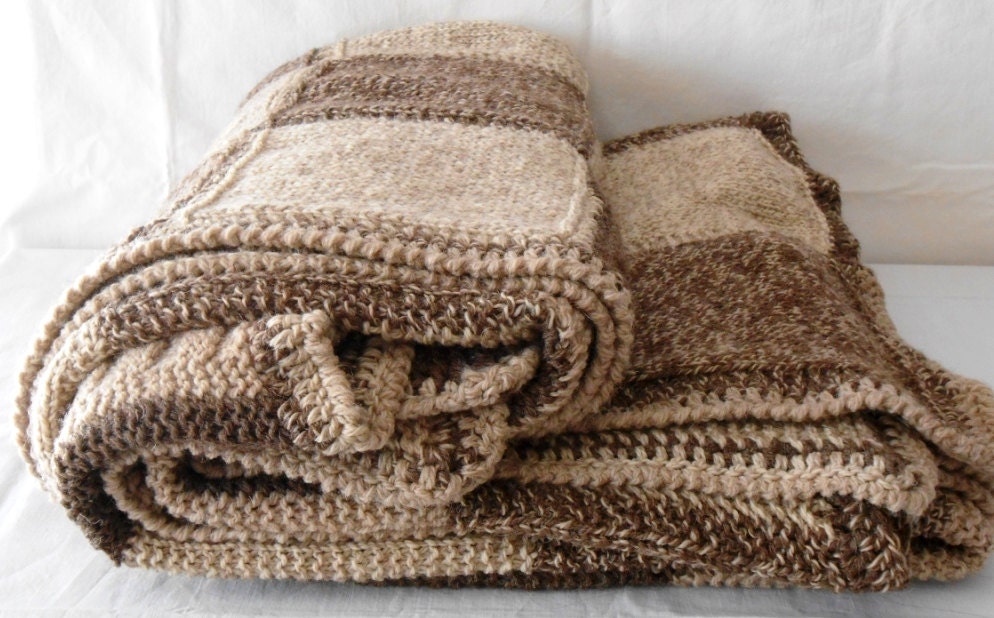 Handknitted Chunky Double blanket in Natural Alpaca  - double bed blanket - cosediisa